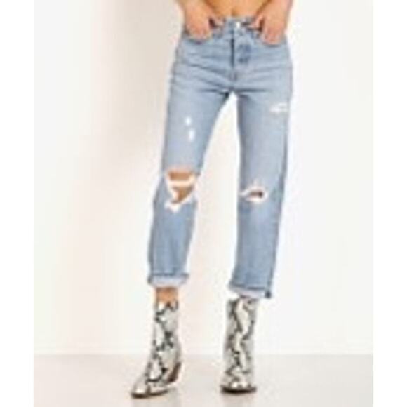 Levi's Wedgie Straight Distressed Jeans Light Wash 34964-0132 Size 28x28 - Picture 1 of 16